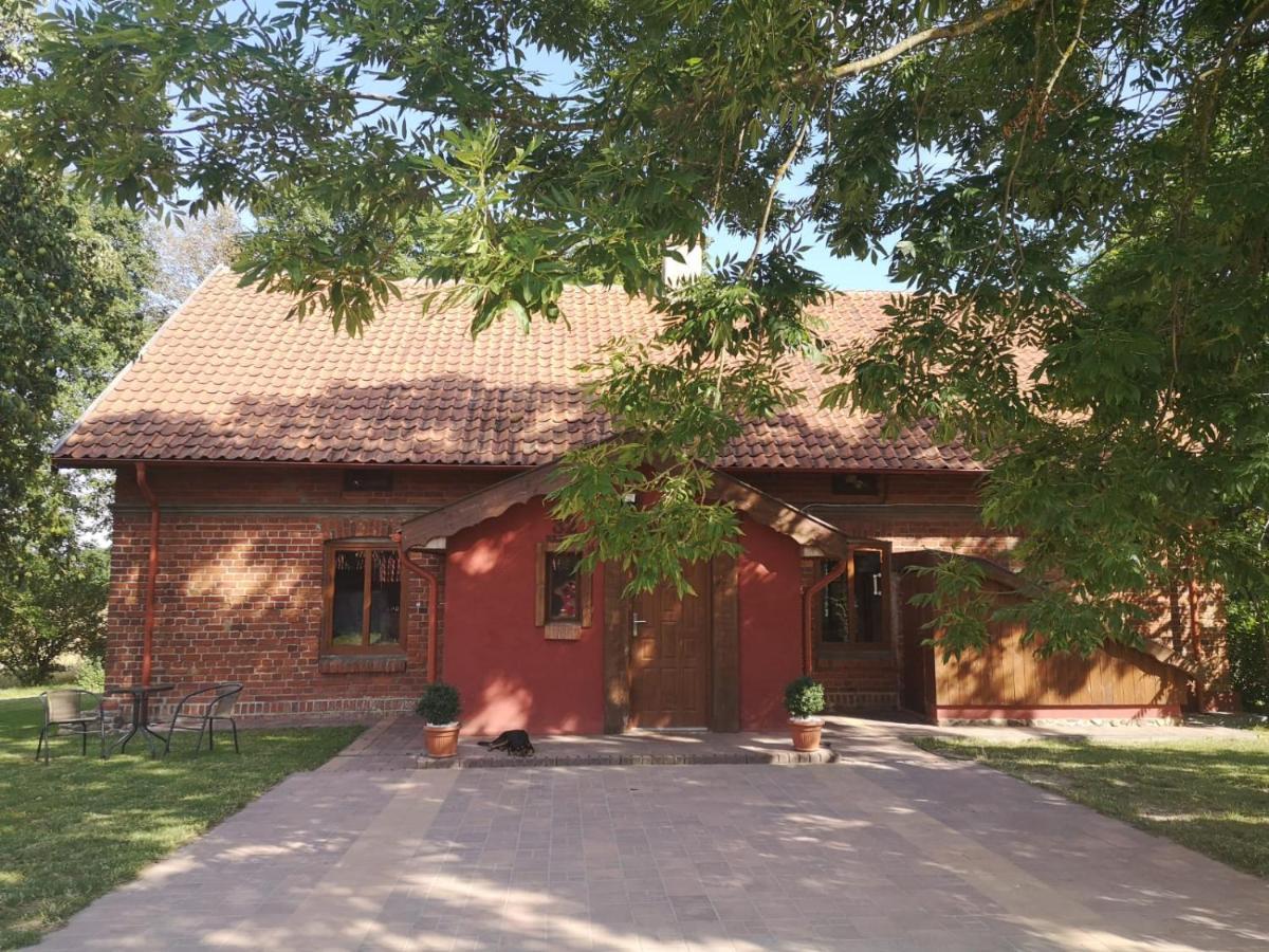 Gospodarstwo Agroturystyczne "Dom Na Kolonii" Villa Prostki Exterior photo